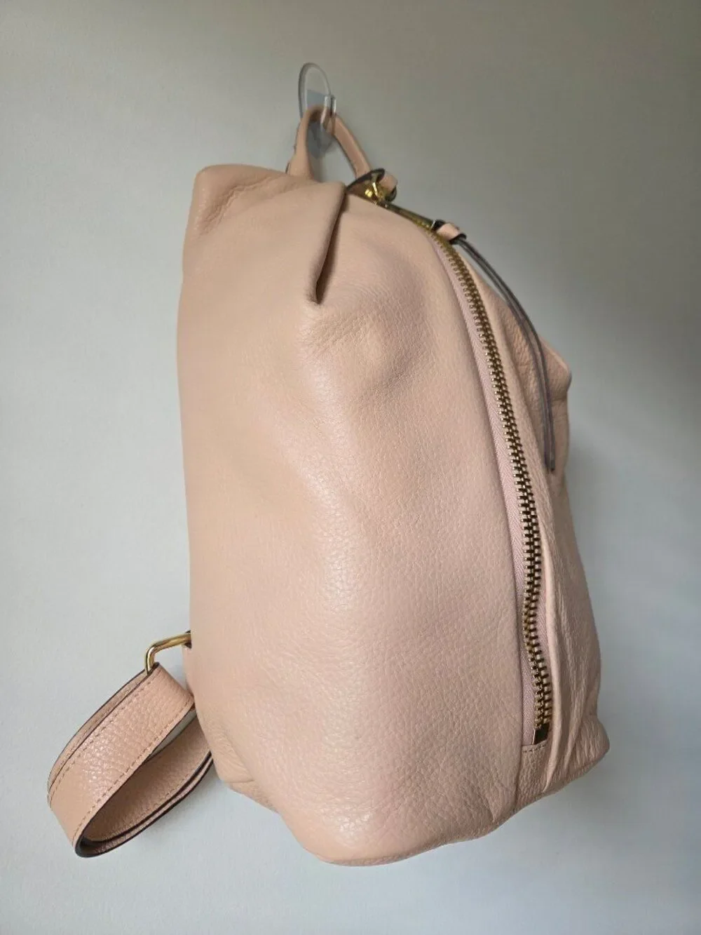 AMAZING AIMEE KESTENBERG TAMITHAT NUDE THICK GENUINE LEATHER BACKPACK M/L